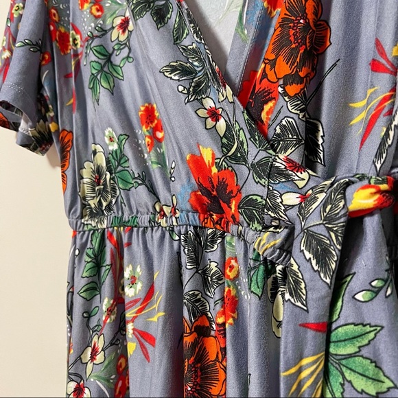 Floral Rompers BNWOT - Picture 7 of 9